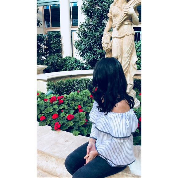 🔻(LAST)SALE Lila Grey Top - Picture 2 of 5